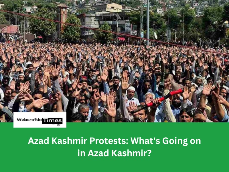 people of azad kashmir protesting together